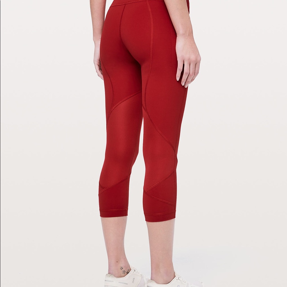 Lululemon Pace Rival Crop